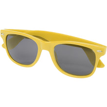 Load image into Gallery viewer, Sun Ray sunglasses — Yellow (detail)