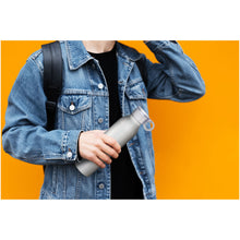 Load image into Gallery viewer, Grom 650 ml water bottle — lifestyle