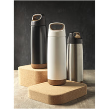 Load image into Gallery viewer, Valhalla 600 ml copper vacuum insulated water bottle — lifestyle