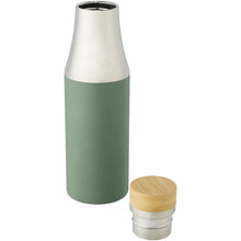 Load image into Gallery viewer, Hulan 540 ml copper vacuum insulated stainless steel bottle with bamboo lid — Heather green (detail)