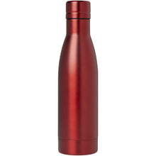 Load image into Gallery viewer, Vasa 500 ml RCS certified recycled stainless steel copper vacuum insulated bottle — Red (front)
