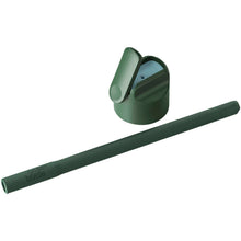 Load image into Gallery viewer, Ocean Bottle GO 500 ml vacuum insulated water bottle — Forest green (detail 2)
