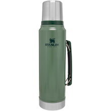 Load image into Gallery viewer, Stanley Classic 1000 ml bottle — Forest green (front)
