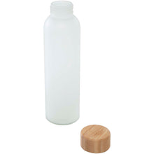 Load image into Gallery viewer, Lume 500 ml matte soda lime glass bottle with bamboo lid   — White (detail)
