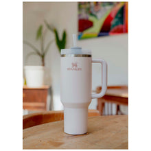 Load image into Gallery viewer, Stanley Quencher H2.0 1200 ml tumbler  — lifestyle