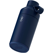 Load image into Gallery viewer, Ocean Bottle 750 ml vacuum insulated water bottle — Ocean blue (front)