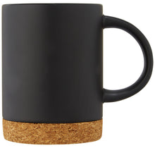 Load image into Gallery viewer, Neiva 425 ml ceramic mug with cork base — Black (front)