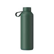 Load image into Gallery viewer, Ocean Bottle Peak 710 ml water bottle — Forest green (back)