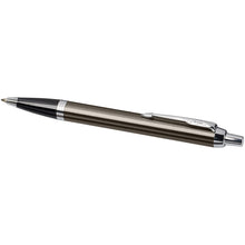 Load image into Gallery viewer, Parker IM ballpoint pen (blue ink) — Espresso brown / Black (detail)