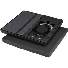 Load image into Gallery viewer, Kern A6 hard cover notebook and MagSafe wallet gift set  — Grey