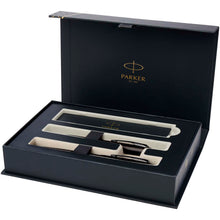 Load image into Gallery viewer, Parker IM achromatic ballpoint and rollerball pen set with gift box (black/blue ink) — Black