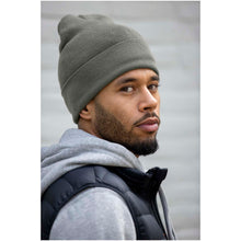 Load image into Gallery viewer, Irwin beanie — lifestyle