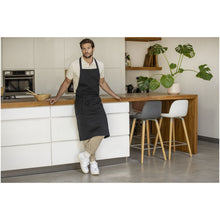 Load image into Gallery viewer, Shara 240 g/m2 Aware™ recycled apron — lifestyle