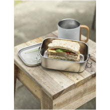 Load image into Gallery viewer, Titan 750 ml recycled stainless steel lunch box — lifestyle