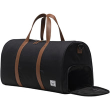 Load image into Gallery viewer, Herschel Novel™ recycled duffle bag 43L — Black (detail)