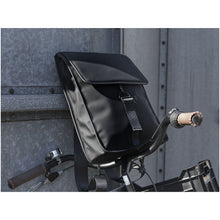 Load image into Gallery viewer, Turner GRS recycled backpack 8L — lifestyle