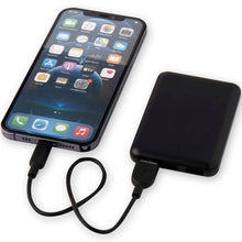 Load image into Gallery viewer, Asama 5000 mAh Type-C recycled plastic power bank — Black (detail 2)