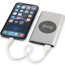 Load image into Gallery viewer, Juice 4000 mAh Type-C recycled aluminium wireless power bank  — Silver (detail 2)