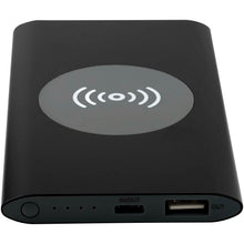 Load image into Gallery viewer, Juice 4000 mAh Type-C recycled aluminium wireless power bank  — Black (detail)
