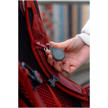 Load image into Gallery viewer, Xtorm XTAG2GA 3-pack water resistant travel tag — lifestyle