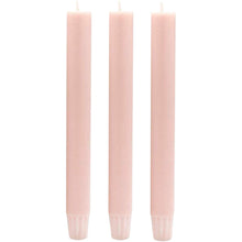 Load image into Gallery viewer, Originalhome dinner candle matcha — Light pink (detail)