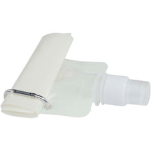 Load image into Gallery viewer, Sipzy 480 ml foldable water bottle — White (detail)