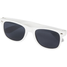 Load image into Gallery viewer, Sun Ray recycled plastic sunglasses — White (detail)