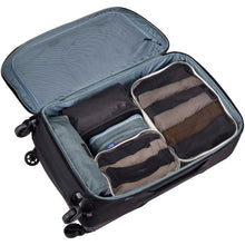 Load image into Gallery viewer, Thule 2-piece recycled packing cube set — White (detail)