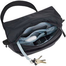 Load image into Gallery viewer, Thule EnRoute sling bag 2L  — Black (detail)