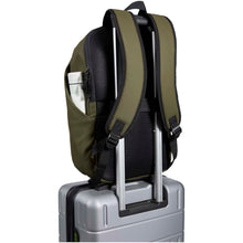 Load image into Gallery viewer, Resi Plus 15" GRS recycled anti-theft backpack 18L — Forest green (detail)