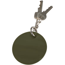 Load image into Gallery viewer, Resi Plus GRS recycled round charm keychain  — Forest green (detail)