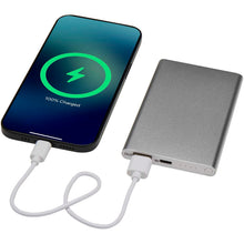 Load image into Gallery viewer, Pep 4000 mAh power bank — Silver (detail 2)