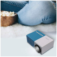 Load image into Gallery viewer, Prixton Mini Pro Cinema projector — lifestyle
