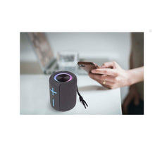 Load image into Gallery viewer, Prixton Beat Box speaker  — lifestyle