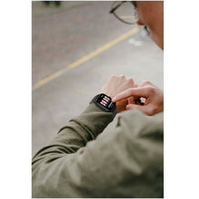 Load image into Gallery viewer, Prixton SWB32 Alexa smartwatch — lifestyle