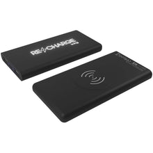 Load image into Gallery viewer, SCX.design P40 10.000 mAh light-up wireless rubber power bank — Black (detail)