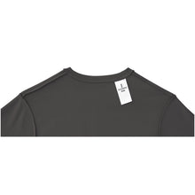 Load image into Gallery viewer, Heros 150 g/m2 short sleeve men's t-shirt — Storm grey (detail)