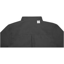 Load image into Gallery viewer, Pollux 130 g/m2 long sleeve men's shirt — Storm grey (detail)