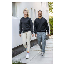 Load image into Gallery viewer, Yukon 350 g/m² unisex interlock sports crewneck sweater — lifestyle