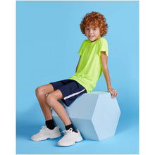 Load image into Gallery viewer, Estoril 125 g/m² short sleeve kids t-shirt — lifestyle