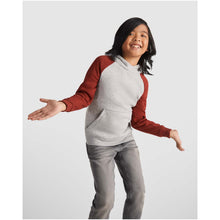 Load image into Gallery viewer, Badet 280 g/m² kids two-tone hoodie — lifestyle