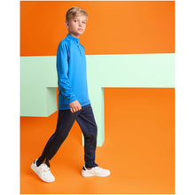 Load image into Gallery viewer, Epiro 200 g/m² long sleeve kids quarter zip sweatshirt — lifestyle