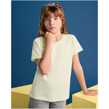 Load image into Gallery viewer, Breda 175 g/m² short sleeve organic cotton kids t-shirt — lifestyle