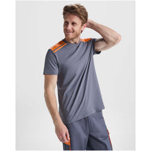 Load image into Gallery viewer, Expedition 160 g/m2 men's short sleeve t-shirt — lifestyle